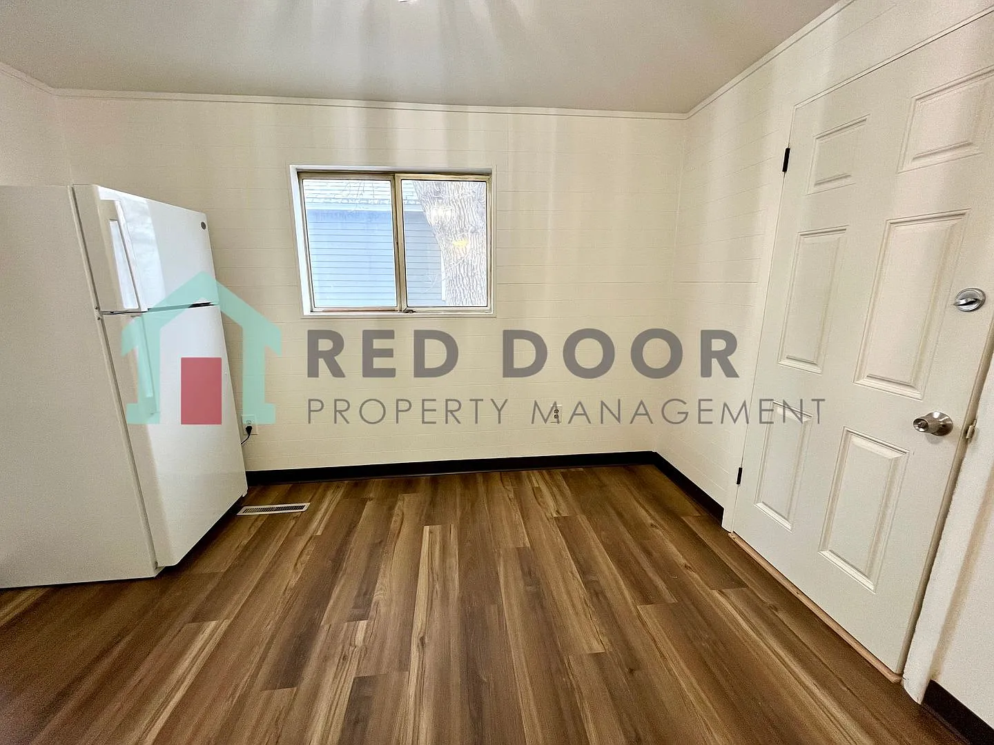 Charming Remodeled 2-Bedroom Home with Modern Updates! — Photo 2