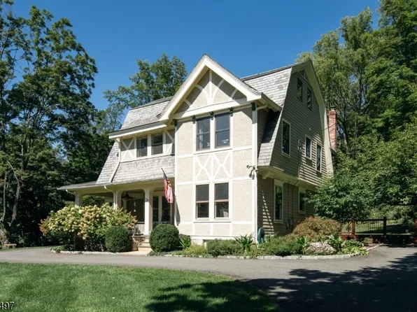 34 Sunnyslope Ave, Long Hill Twp., NJ 07946