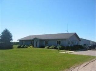 10915 Heatherton Rd, Johannesburg, MI 49751