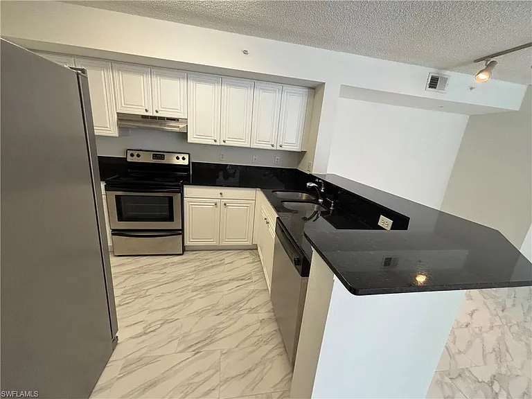 8265 Ibis Club Dr #610 — Photo 5