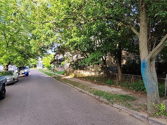 4th image of 316 E Lincoln St
