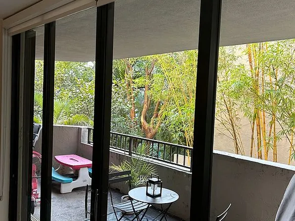 161 Crandon Blvd APT 213, Key Biscayne, FL 33149