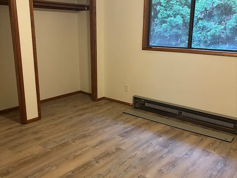 237 SE Clay St #5 — Photo 11
