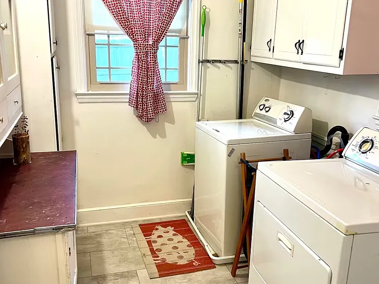 1309 Wendover Dr — Photo 10