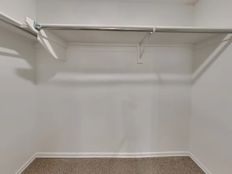 4000 Dutch Ln — Photo 10