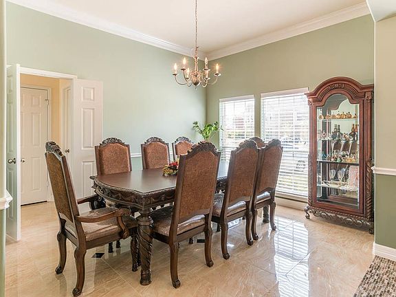 5th image of 20707 Grayden Dr