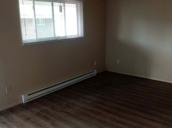 1015 S 1st St #19