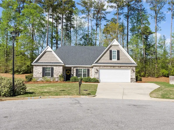 683 Shelton Cove Ln, Auburn, AL 36830
