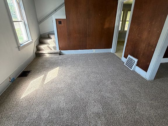 3rd image of 3964-3968 Riley Ave #2