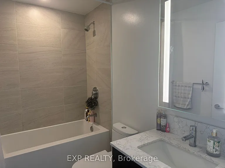 270 Dufferin St #LPH02 — Photo 13