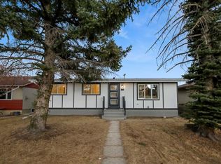 6316 W Travois Cres NW, Calgary, AB T2K3S7