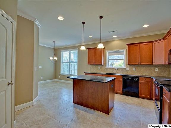 3rd image of 115 Arbor Hill Ln SW