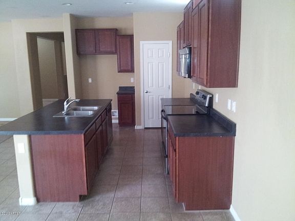 3rd image of 7310 W Midway Ave