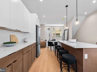 903 Emily St, Philadelphia, PA 19148
