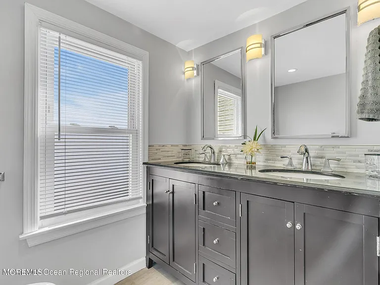 505 West St — Photo 16