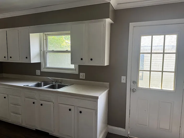 1406 W Calhoun St #B — Photo 16