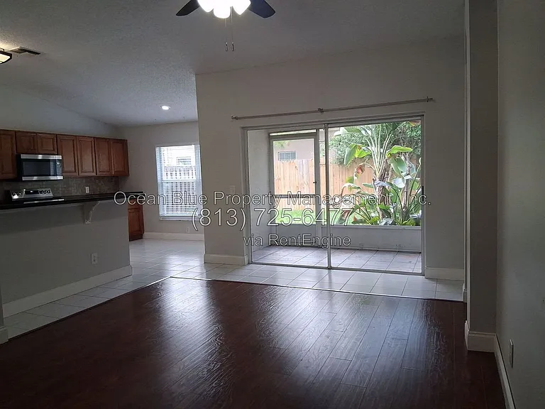 13548 Bellingham Dr — Photo 8