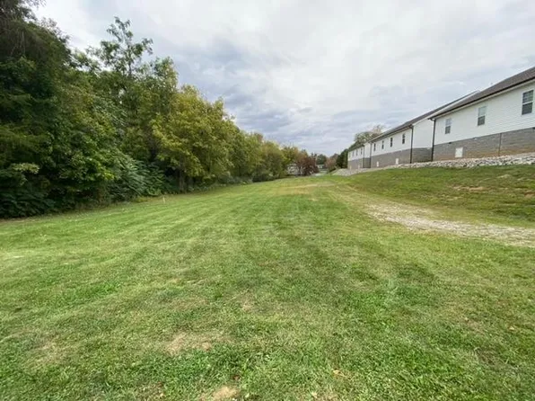 154 McCauley St, Cookeville, TN 38506