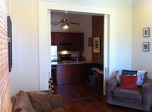 5th image of 1119A Antonine St