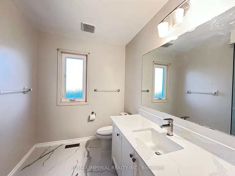 3058 Dalehurst Dr — Photo 25