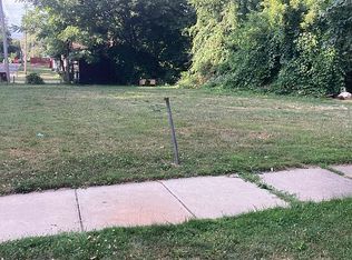1134 Glenn St, Lansing, MI 48915