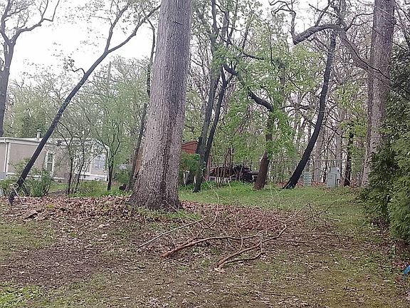 3rd image of 27 Oyster Bay