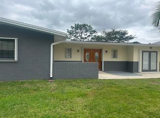 950 SE Belfast Ave, Port Saint Lucie, FL 34983