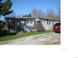 2789 Quaker Rd, Gasport, NY 14067