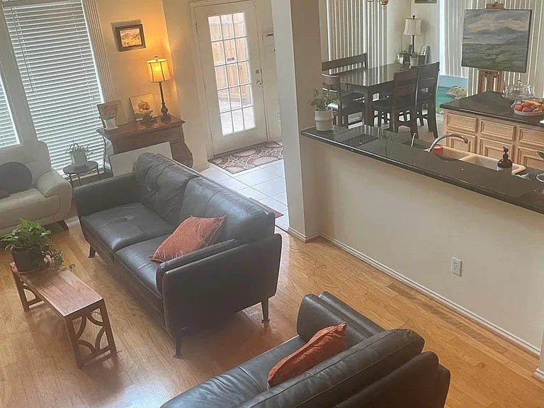 308 Pinnacle Cove Ct — Photo 6