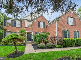 537 Tawnyberry Ln, Collegeville, PA 19426