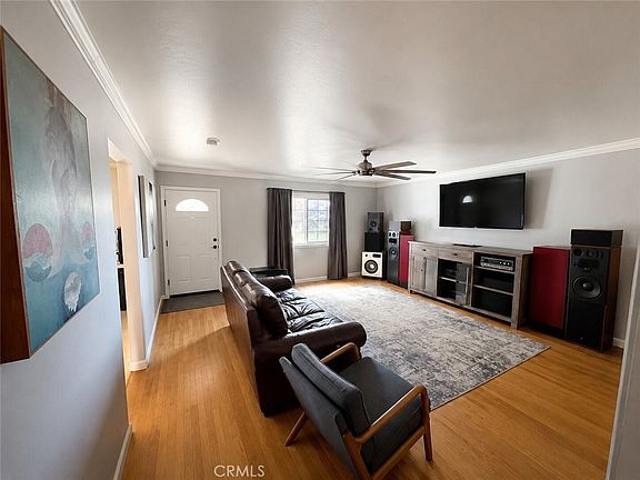 3rd image of 10482 Malaga Way