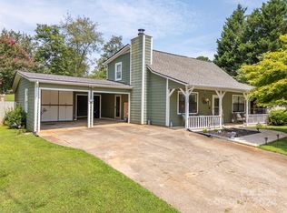 302 Aqua Dr, Forest city, NC 28043