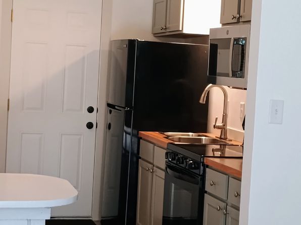 238 E 21st St #7, Baxter Springs, KS 66713