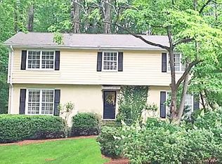 670 Spalding Dr, Sandy Springs, GA 30328
