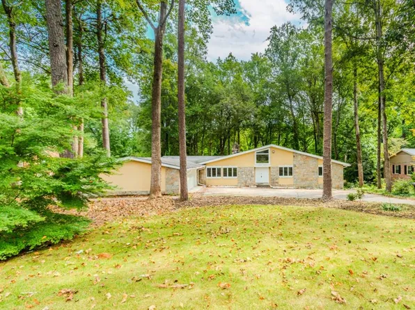 247 Old Timber Rd, Lawrenceville, GA 30046