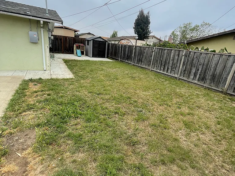 1534 Ventura Way — Photo 21