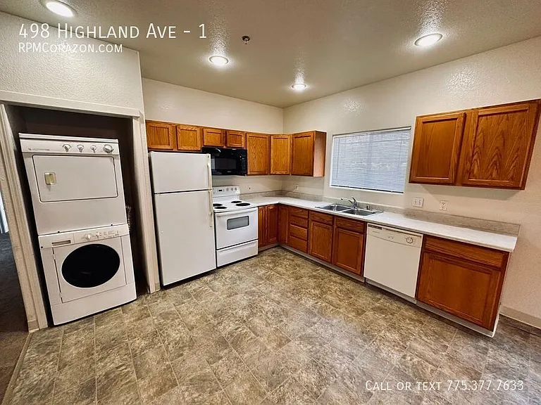 498 Highland Ave #1 — Photo 4