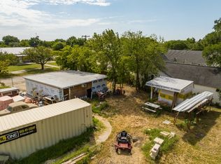 205 N Aquilla St, Itasca, TX 76055