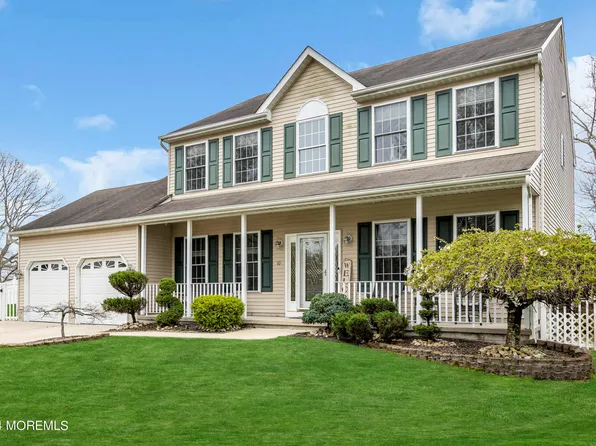 10 Conrad Court, Bayville, NJ 08721