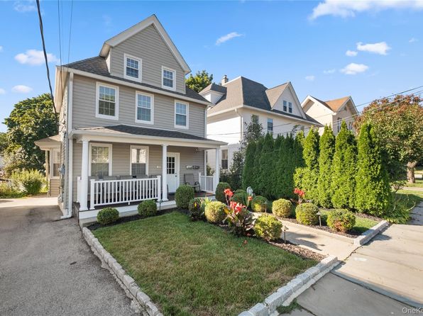 44 Robertson Ave