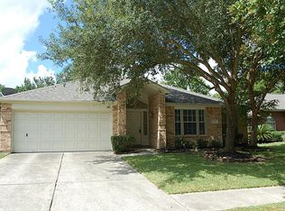 19427 Stamford Dr, Tomball, TX 77375