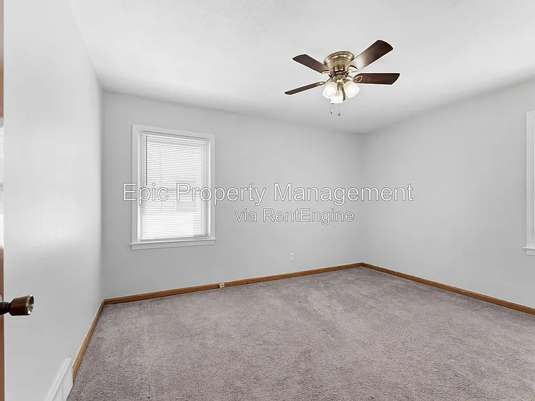 2119 Moran Ave — Photo 10