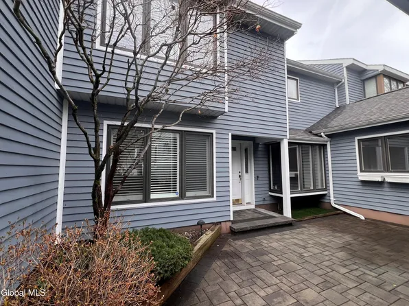 3 South Collins Terrace, Saratoga Springs, NY 12866