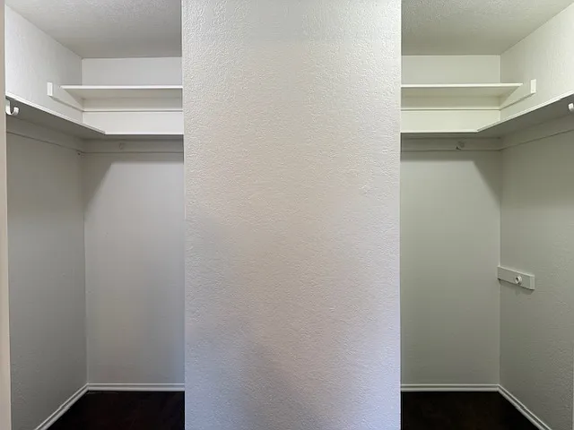 8083 N Mariposa St — Photo 12