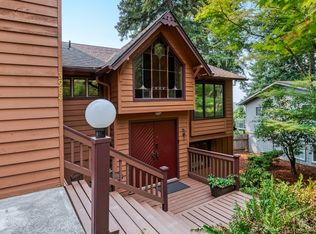 3984 Onyx St, Eugene, OR 97405