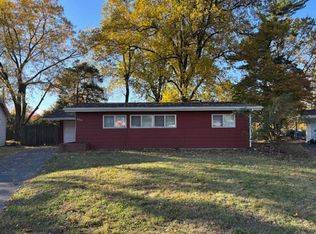 8420 Chalons Ct, Saint Louis, MO 63134