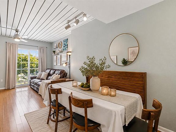 2nd image of 2331 W HORATIO STREET #625