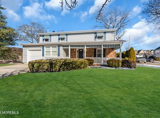 200 Salem Ave, Spring Lake, NJ 07762