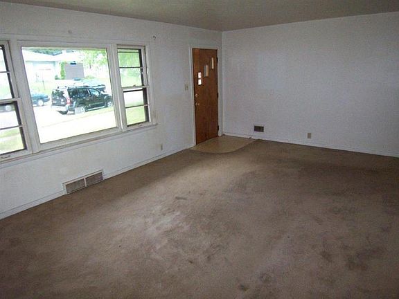 4th image of 524 Hillridge Dr