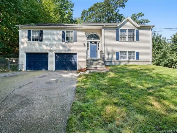 1347 Baldwin Hill Road, Ledyard, CT 06335